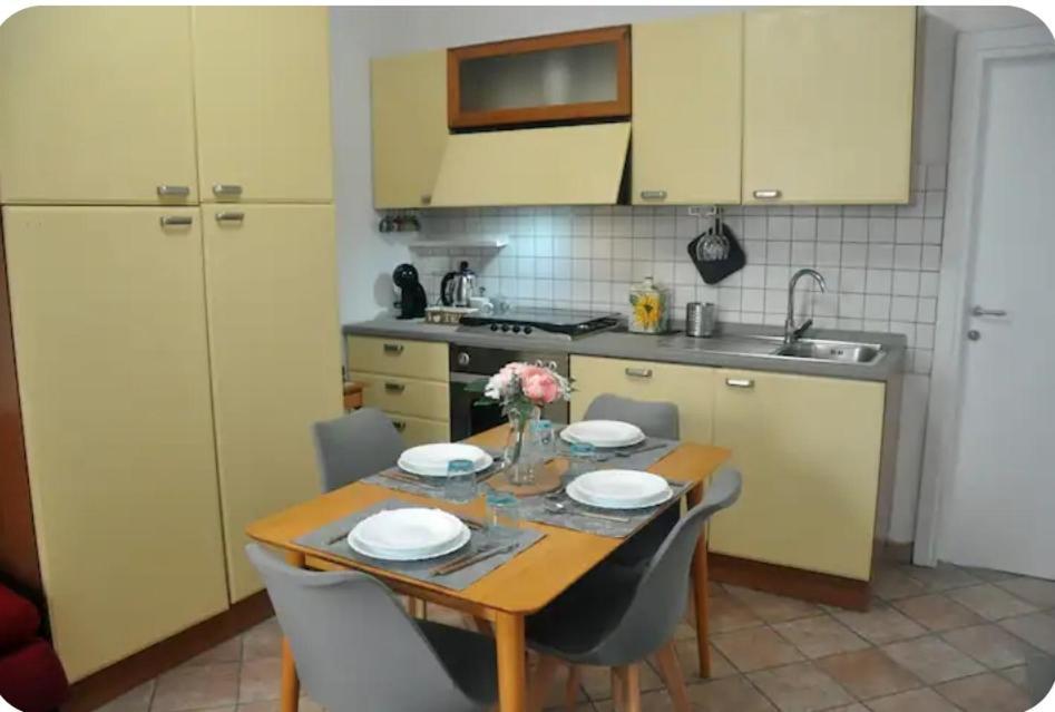 Casa Soprani - Relax Marchigiano Apartment คาสเตลฟิดาร์โด ภายนอก รูปภาพ